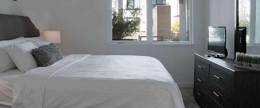 Apartamento Oakwood Mountain View Habitación foto